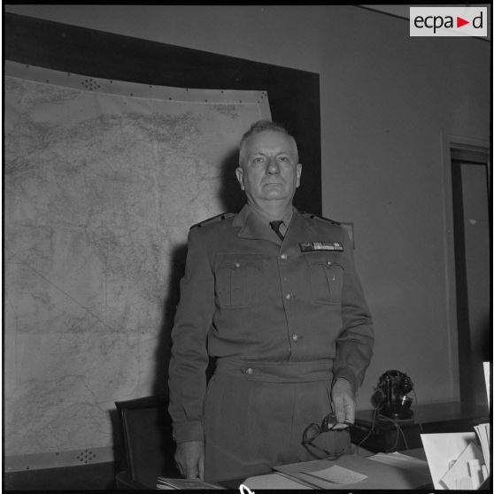 Portrait d'officiers d'Etat-Major. [Description en cours]