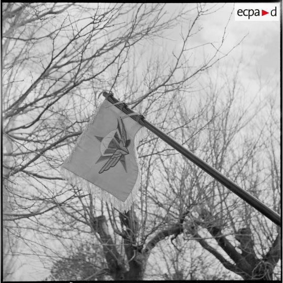 Vie quotidienne d'un escadron de reconnaissance. [Description en cours]