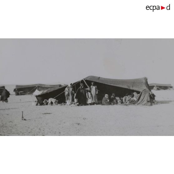 [Un campement dans un désert].