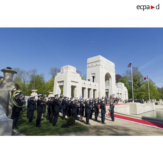 Centenaire de l'escadrille La Fayette à Marnes-la-Coquette.