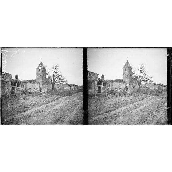 Mont-sur-Côtes, Meuse, l'église. [légende d'origine]