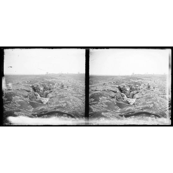 Devant Villers-Bretonneux, les premières lignes.