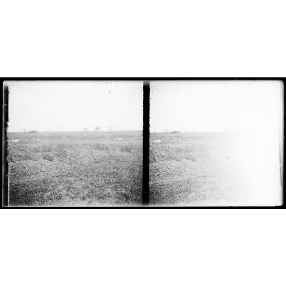 Devant Villers-Bretonneux (Somme). Les premières lignes. [légende d'origine]