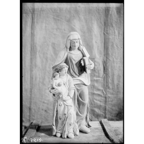Eglise de Chigny-les-Roses, Marne. [légende d'origine]