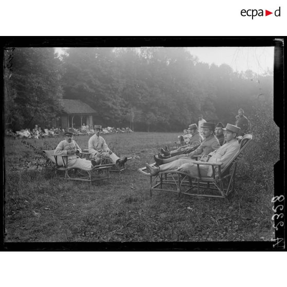 Champrosay (Seine-et-Oise). Hôpital sanitaire ; cure d'air. [légende d'origine].