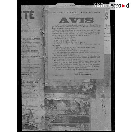 Châlons. Marne. Affiche concernant les bombardements par avions. [légende d'origine]