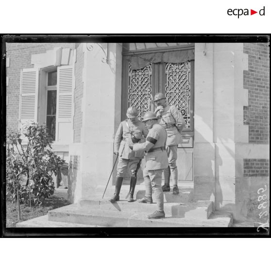 Ribécourt (Oise). Le général Gamelin, commandant la 9ème division. [légende d’origine]