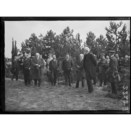Anniversaire de la Bataille de la Marne. Le discours de Mr Ribot. [légende d'origine]