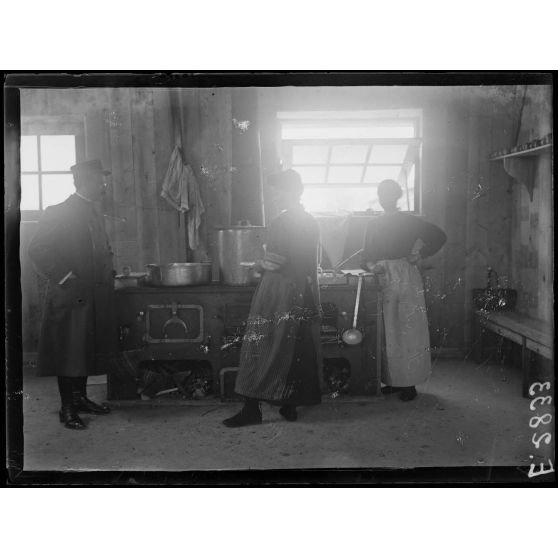 Vitry le François. Marne. Scierie militaire. Cuisine du réfectoire. [légende d'origine]