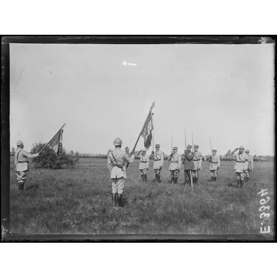 [Marne.Châlons sur Marne.Revue de la 1re Division de cavalerie.]