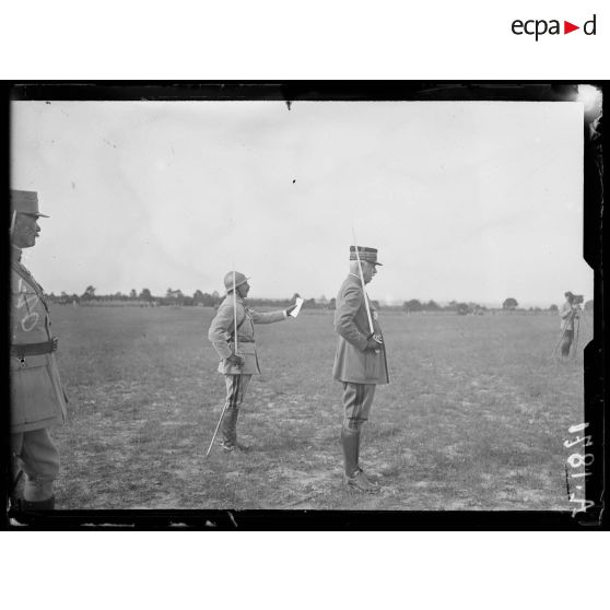 Près Ramerupt (Aube). Le général Fayolle. [légende d'origine]