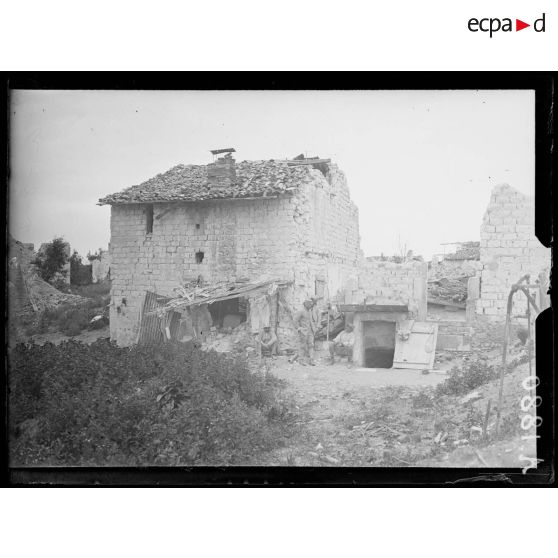 Prosnes (Marne). Un cantonnement. [légende d'origine]