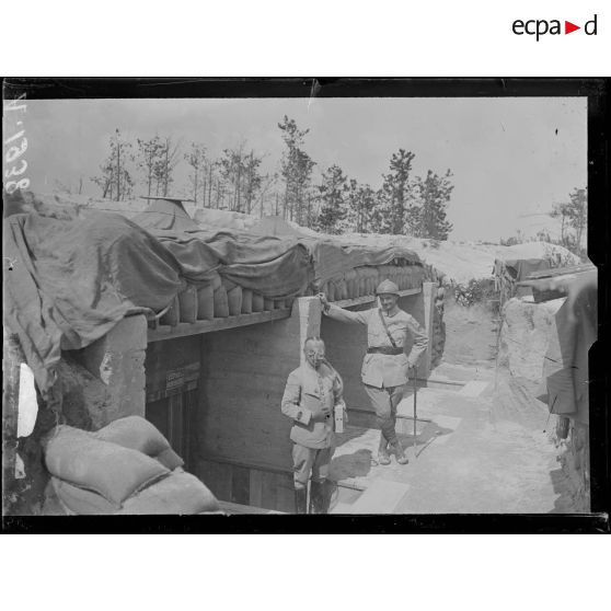 Aubérive. Marne. P.C. Julien. Abri du médecin chef. [légende d'origine]