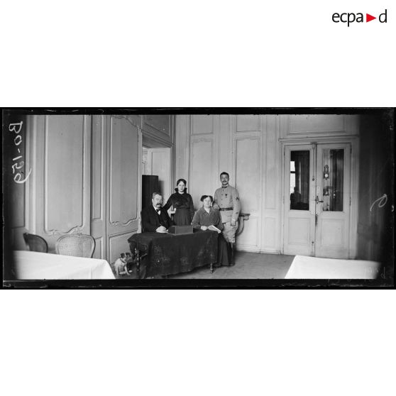 Nancy (Meurthe-et-Moselle), groupe. [légende d’origine]