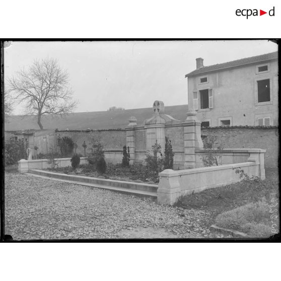 Saint-Mihiel. Cimetière allemand. [légende d'origine]