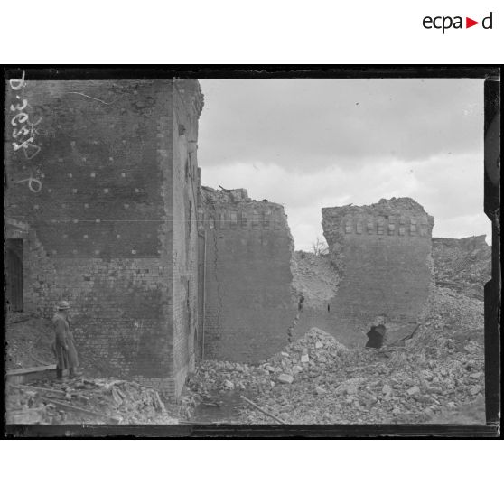 Ham (Somme), le château de Ham. [légende d'origine]