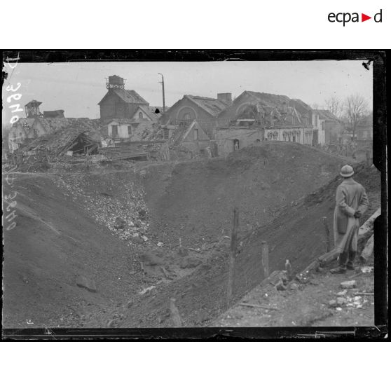 Ham (Somme), le grand entonnoir. [légende d'origine]