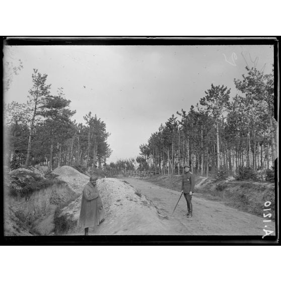 Mission de Mr Variot. Voyage à la brigade russe. Secteur d'Auberive. La chaussée. Mourmelon. Auberive. [légende d'origine]