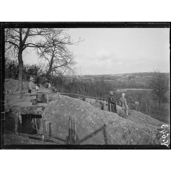 Vue prise en première ligne dans la direction de Vauclerc, Aisne. [légende d'origine]