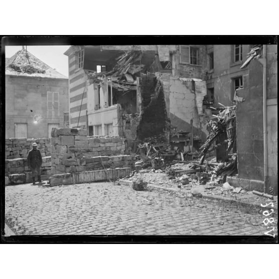 Soissons, rue château Gaillard. [légende d'origine]
