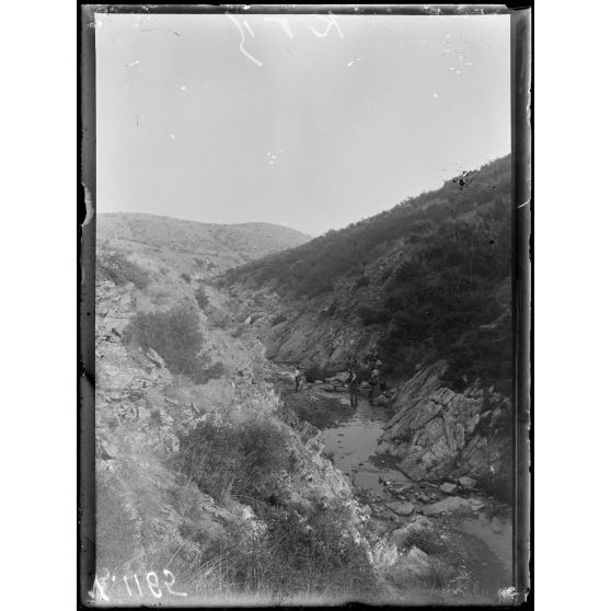 Ravin de Vladaja près de la route allant de Kilindir à Doiran. [légende d'origine]