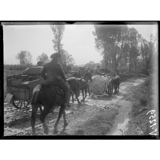 Sopotznni. Arrivée du convoi de la 156e division. [légende d'origine]