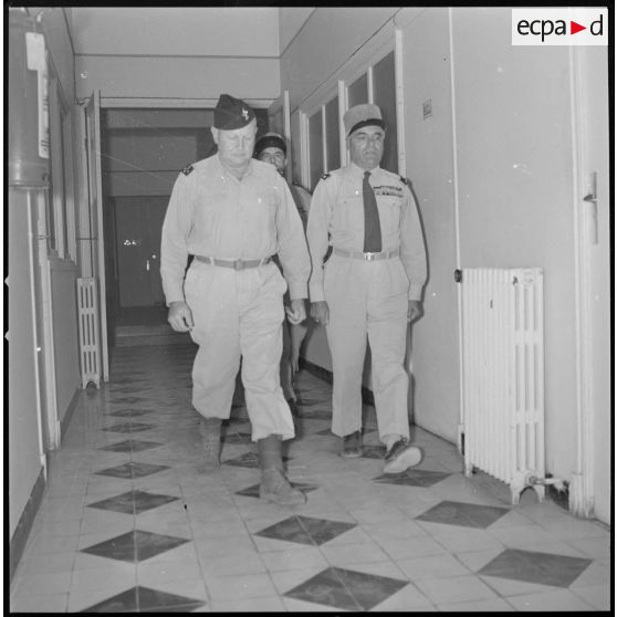 [Visite du général d'armée Le Puloch.]