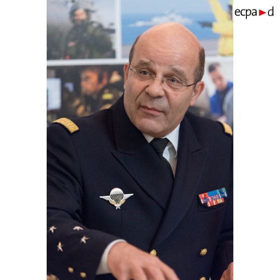 L'amiral Christophe Prazuck, CEMM (chef d'état-major de la Marine), présente ses voeux lors d'un discours aux RCIT(réservistes citoyens) et aux associations de la Marine à la Rotonde de l'Ecole militaire.