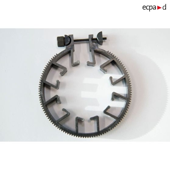 Photographie de bagues adaptatrices pour objectifs Nikon D5 pour un rapport technique spécifique en compte rendu au fournisseur Images distribution.