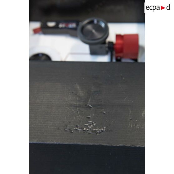 Photographie de bagues adaptatrices pour objectifs Nikon D5 pour un rapport technique spécifique en compte rendu au fournisseur Images distribution.