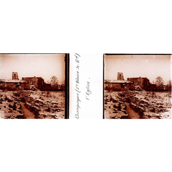 Champagne (St Hilaire-le-Gd). L'Eglise. [légende d'origine]