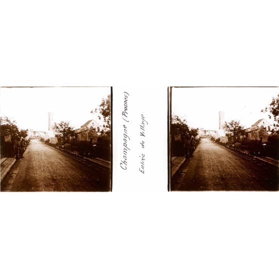 Champagne (Prosnes). Entrée du Village. [légende d'origine]