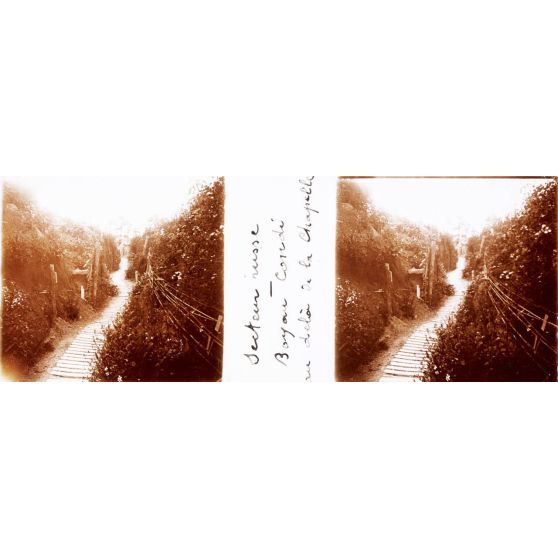 Secteur Russe. Boyau Condé au delà de la Chapelle. [légende d'origine]