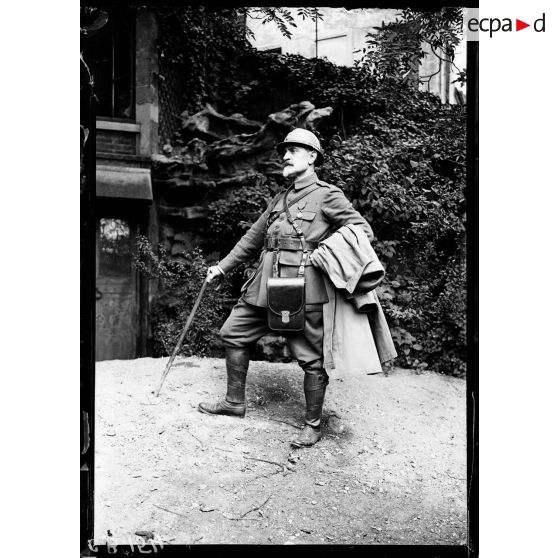 M. Maurice Neumont. [légende d'origine]