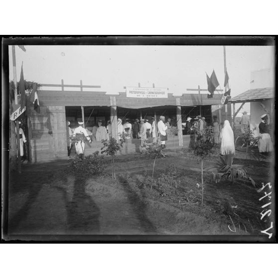Maroc. Foire de Rabat. Le stand de la SPCA. [légende d'origine]