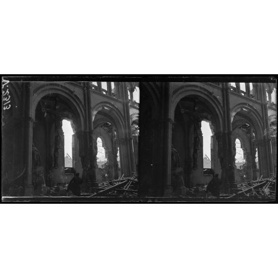 Reims, intérieur de l'église Saint-André. [légende d'origine]