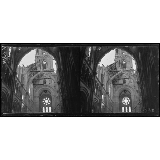 Reims, intérieur de l'église Saint-André. [légende d'origine]