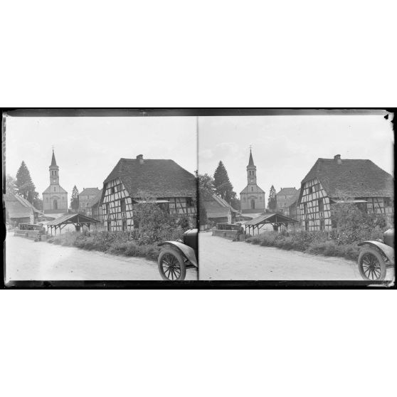Boron, Territoire de Belfort, le village et l'église. [légende d'origine]