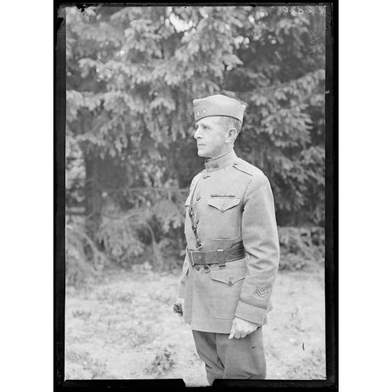 Tartigny, Oise, le général Bullard, commandant de la 1re division américaine. [légende d'origine]