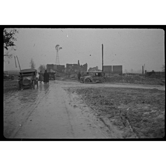 [Bois de Lachaise. Ferme de Vacques près Souain. 9 déc. 1915]