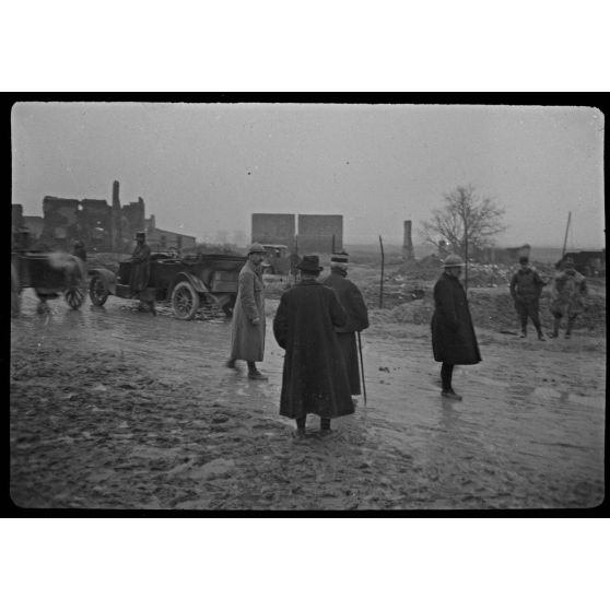 [Bois de Lachaise. Ferme de Vacques près Souain. 9 déc. 1915;]