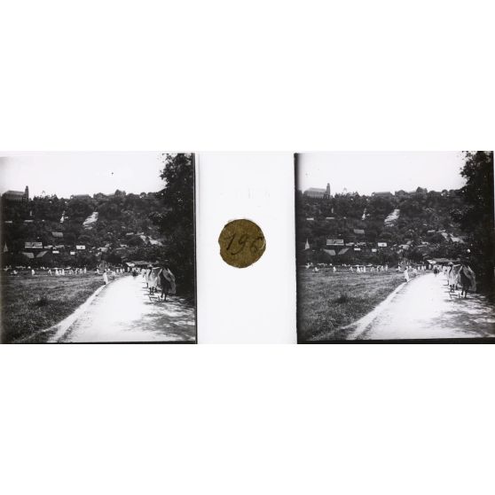 Mahamasina. Filanzane de René. [légende d'origine]