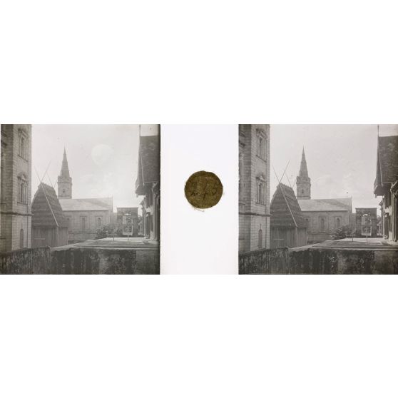 Case du fondateur [de la] dynastie Ampouyinimerina. [légende d'origine]