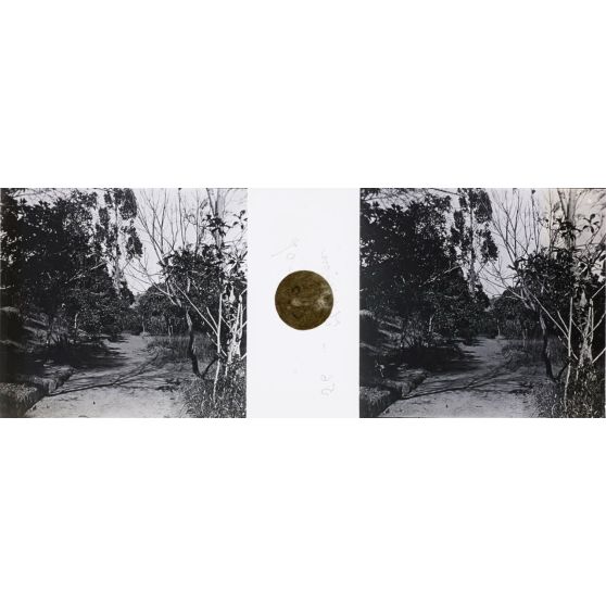 Chez master Peake. [légende d'origine]