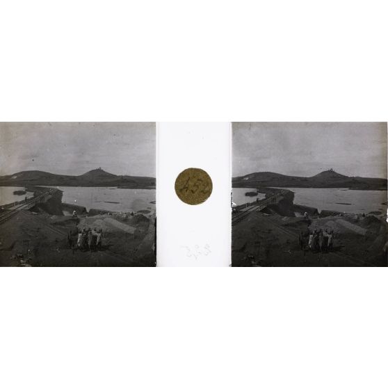 Pont sur l'Ikopa. [légende d'origine]