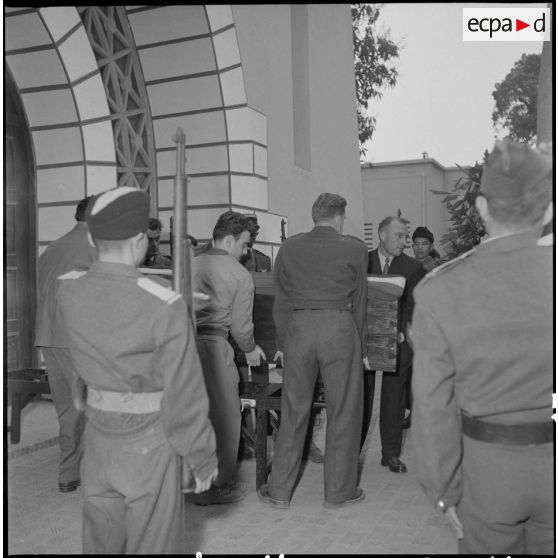 Les obsèques de Georges Kowal à Hanoï.