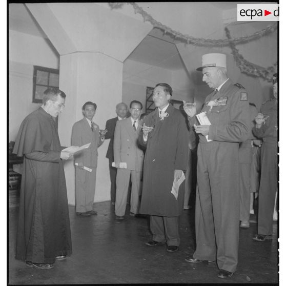 Discours du révérend père Hoang Cao Chieu à l'asile Saint Antoine, lors d'une kermesse organisée au profit des orphelins au jardin d'enfant d'Hanoï.