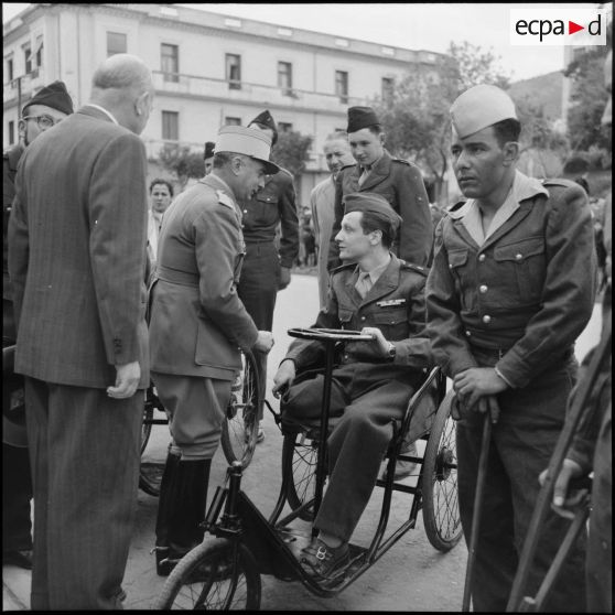 Les permissionnaires poursuivent leur visite dans Alger.