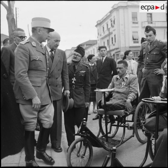 Les permissionnaires poursuivent leur visite dans Alger.