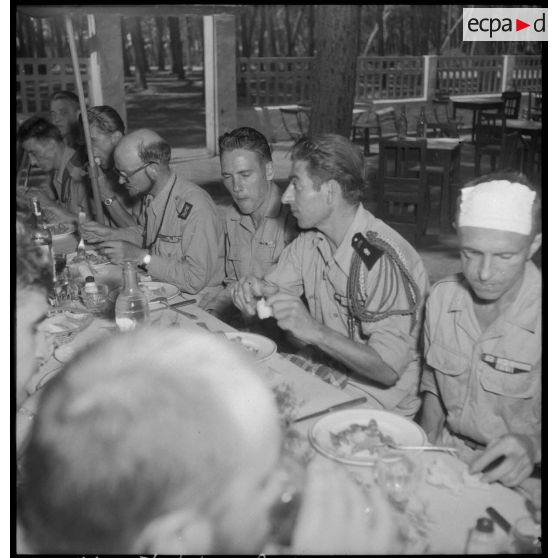 Repas des permissionnaires à Sidi Ferruch (Sidi Fredj).